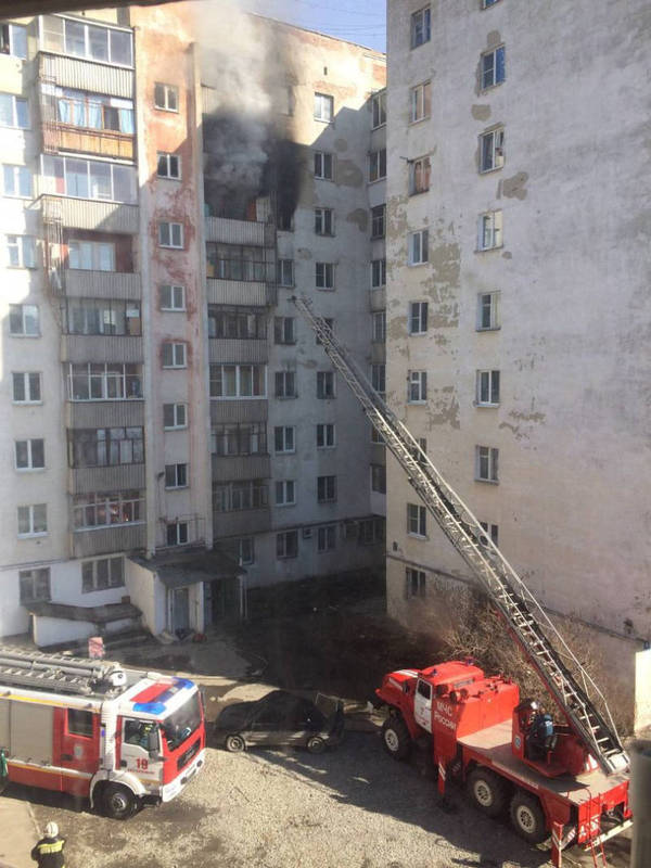 В Екатеринбурге произошёл взрыв в жилом доме. Есть пострадавшие