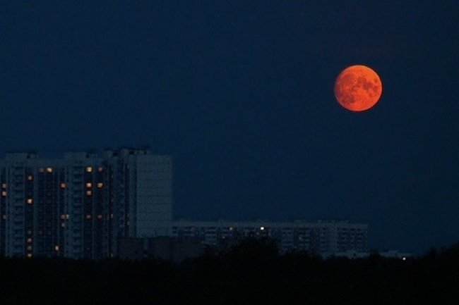 Уральцы увидят уникальное лунное затмение и великое противостояние Марса