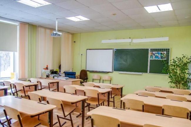 Все школы Екатеринбурга оснащены тревожной кнопкой и охраной
