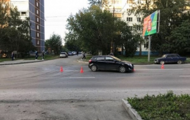 Восьмилетний ребёнок попал под колёса Kia Rio в Екатеринбурге