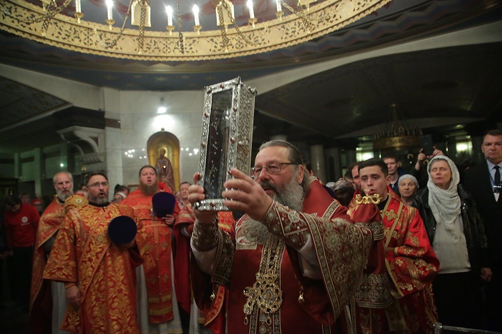 Десница святителя Спиридона покинула Екатеринбург