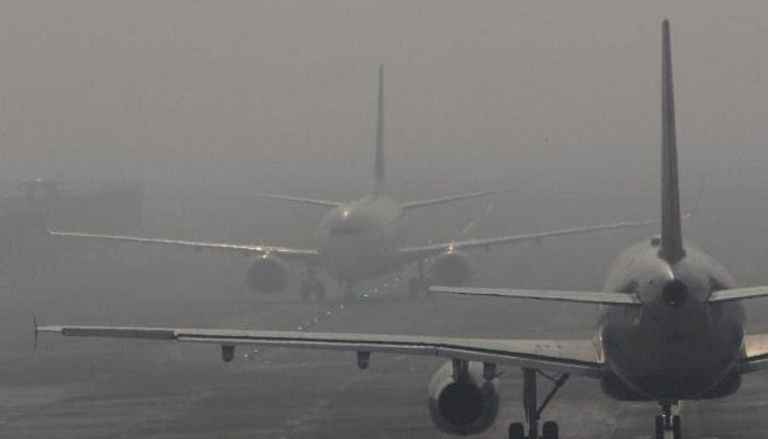 Самолет из Екатеринбурга, летевший в Питер, приземлился в Москве из-за тумана