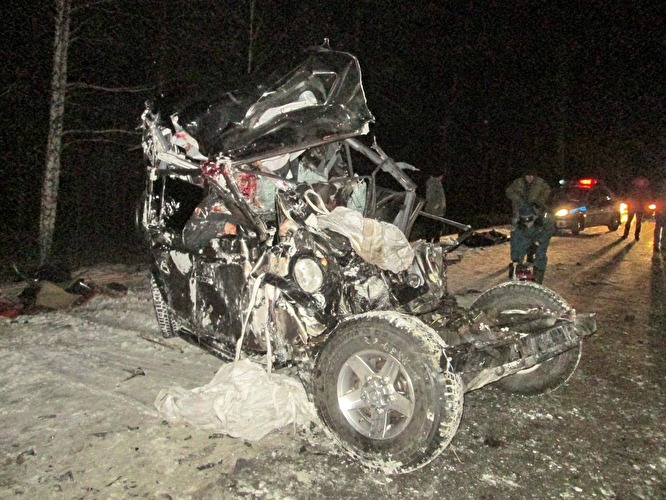 В страшном ДТП на трассе Челябинск-Екатеринбург погибли пять человек