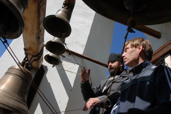 Во всех храмах Екатеринбурга в полдень зазвонят колокола