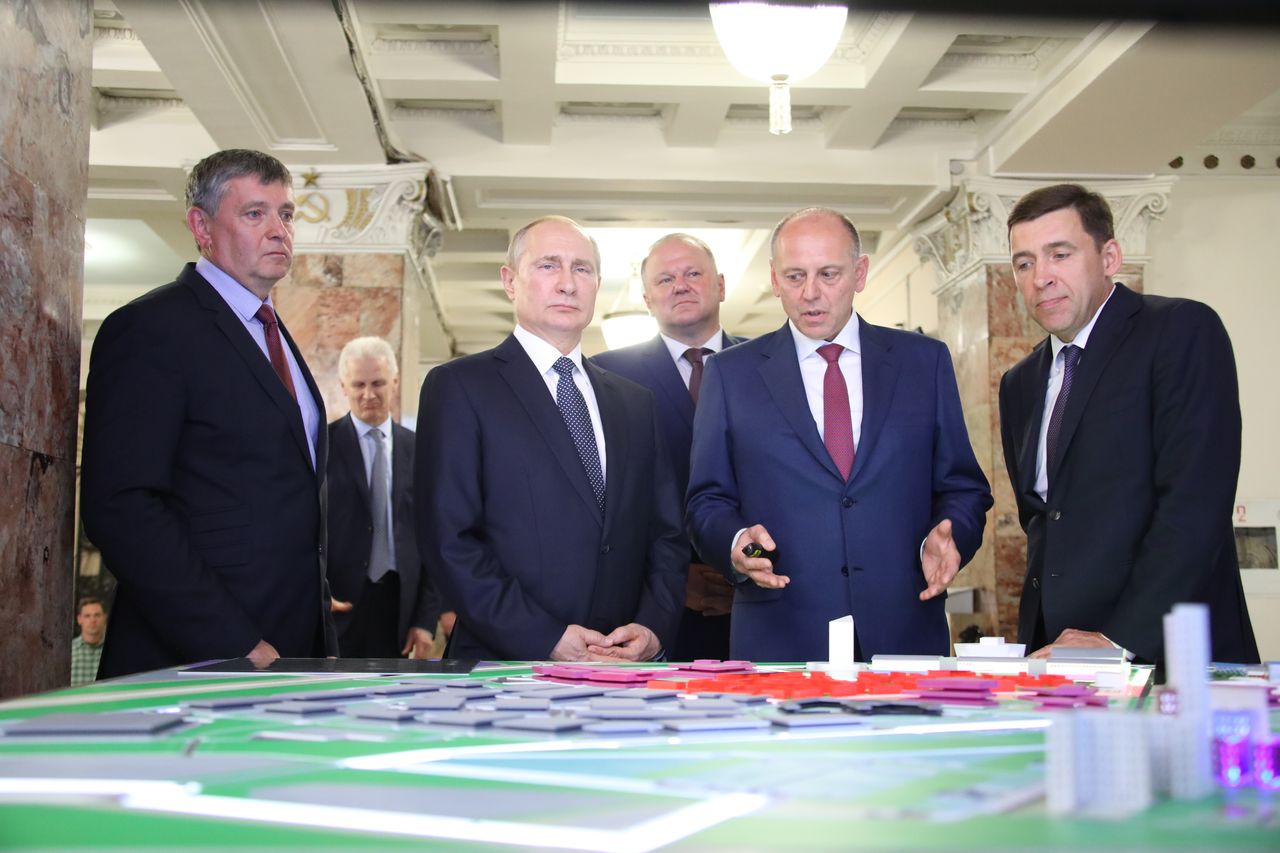 Владимиру Путину представили проект кластера Универсиады-2023 в Екатеринбурге