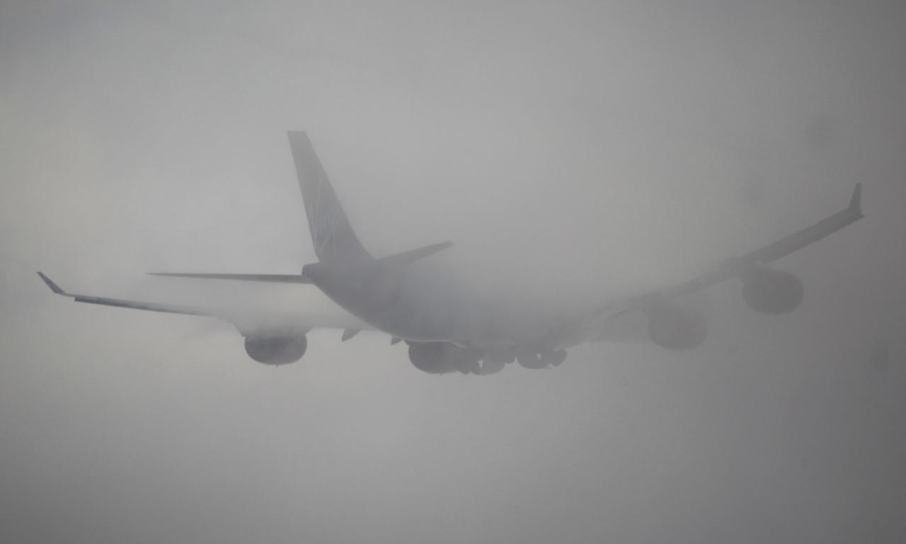 Самолеты не могут сесть в аэропорту Екатеринбурга из-за тумана
