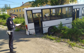 В уральском городе, где в ДТП с автобусом погибли 6 человек, 11 июня объявили днем траура