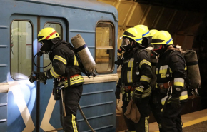В Екатеринбурге пожарные провели учения в метро