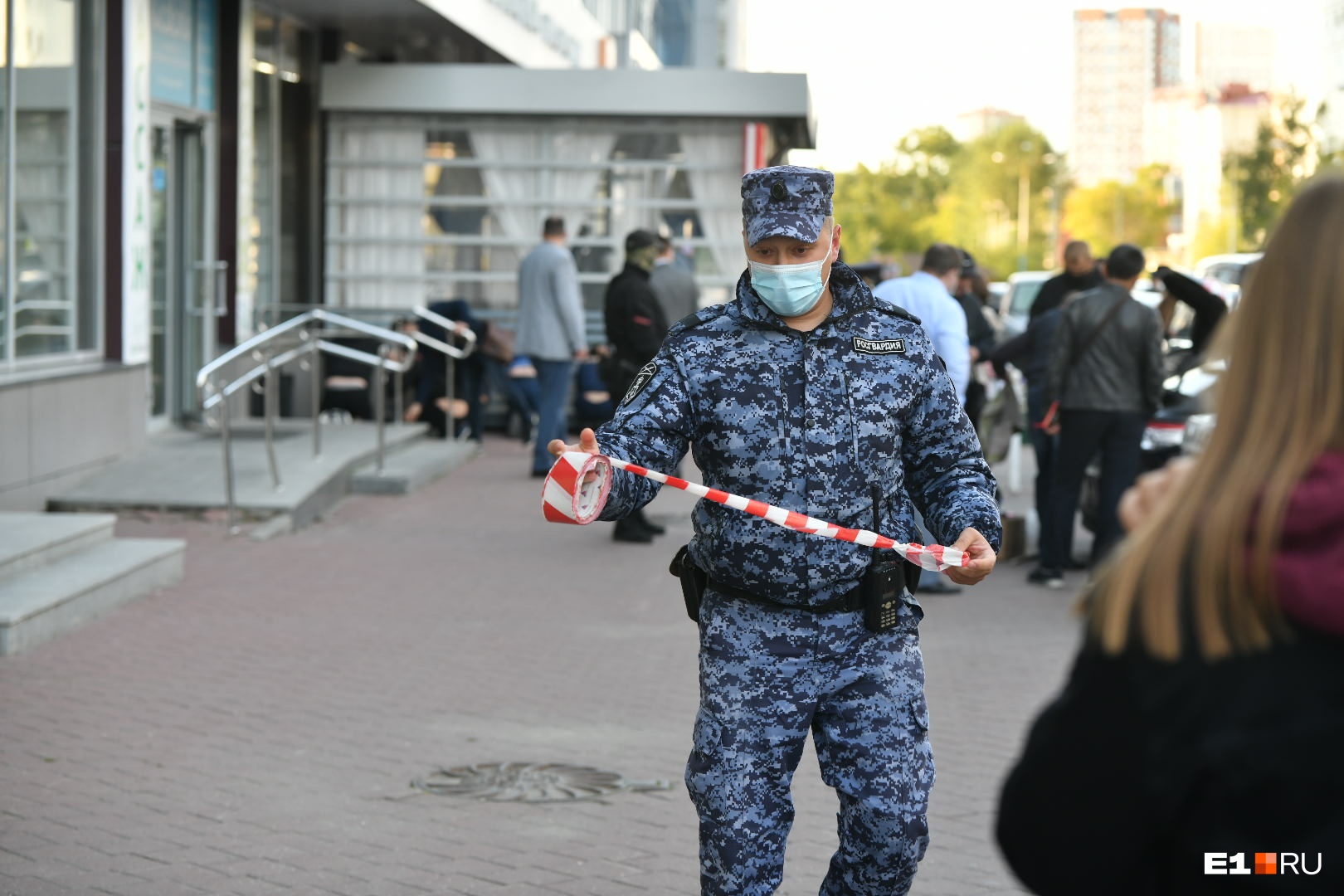 Гостиницу Hyatt в Екатеринбурге оцепили, никого не подпускают