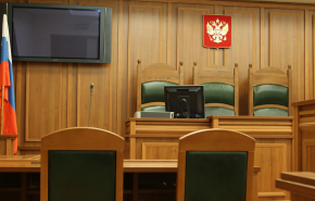 Суд отказался отпускать председателя уральского Союза десантников