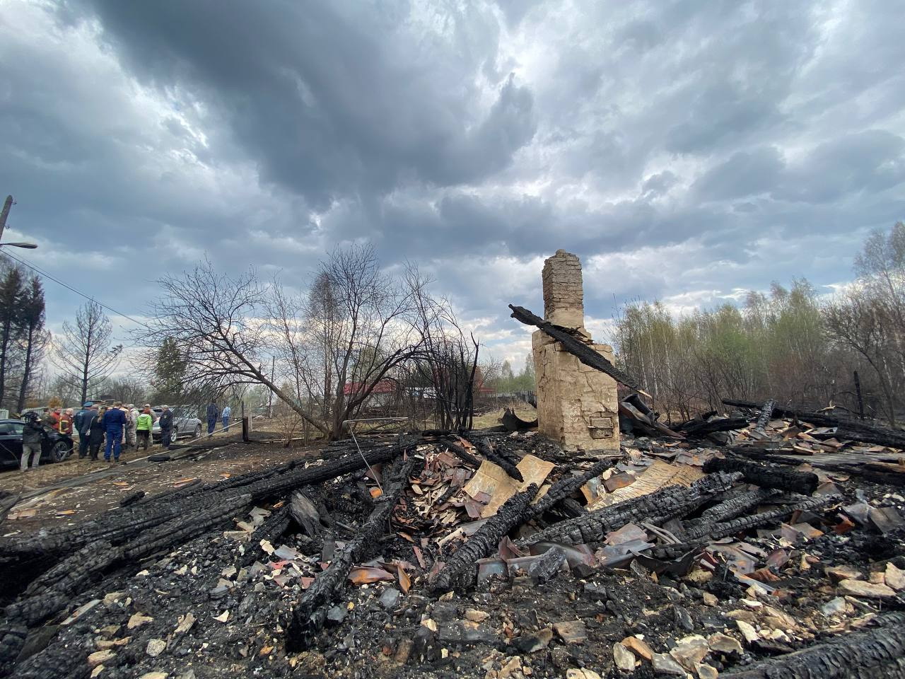 В посёлке Безречный сохраняется крупный очаг торфяного пожара