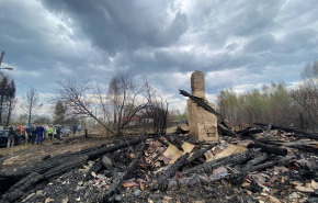В посёлке Безречный сохраняется крупный очаг торфяного пожара