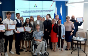Денежные премии чемпиона «Абилимпикс» вручены победителям из Свердловской области