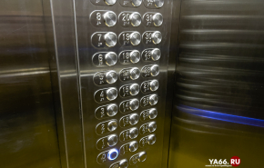 В Екатеринбурге из многоэтажки украли лифт