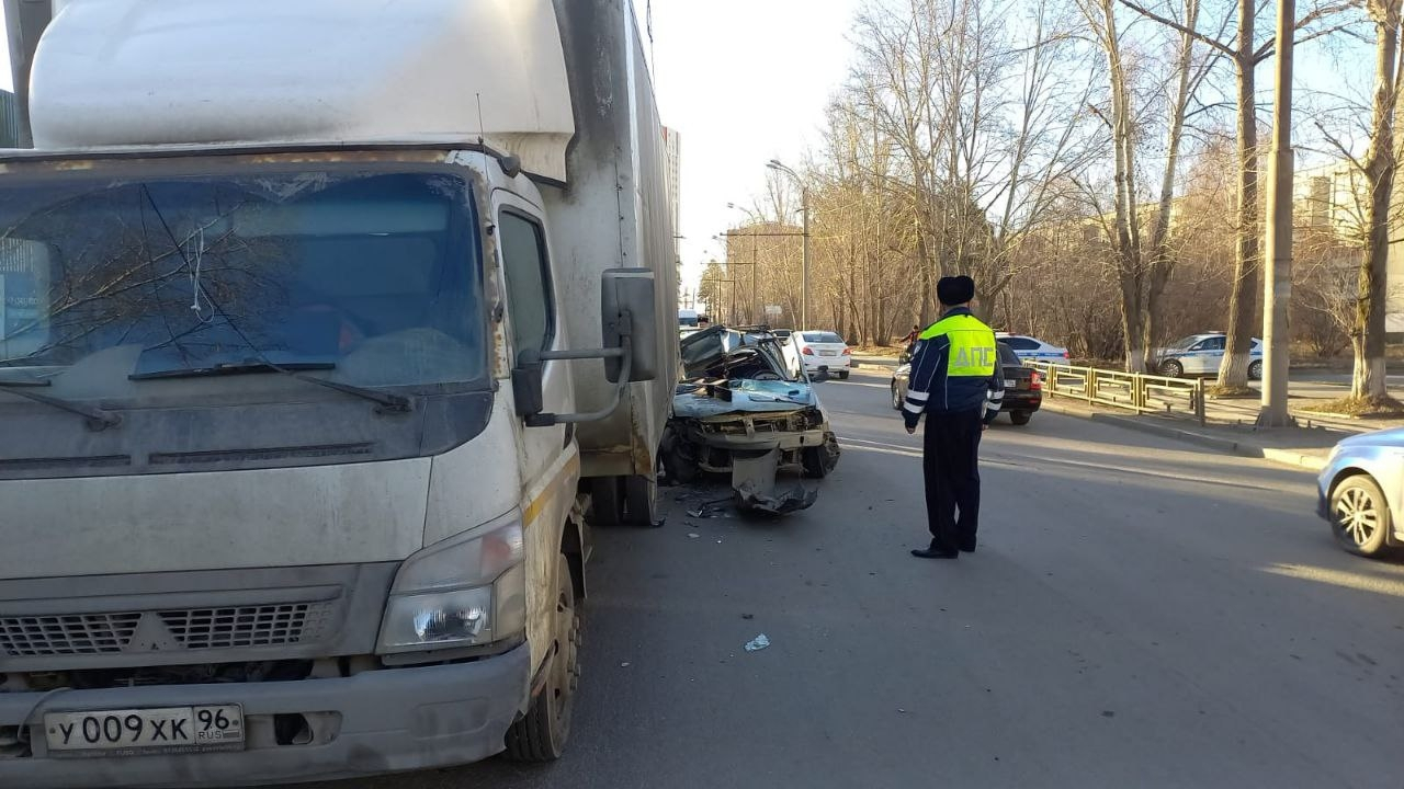Смертельное ДТП в Екатеринбурге: виновник аварии был пьян